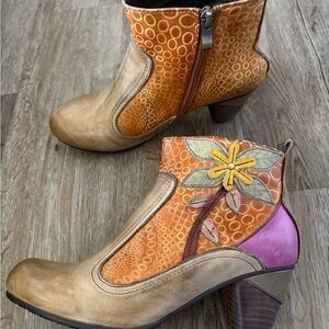 L'ARTISTE Multicolor Floral Heeled Boots